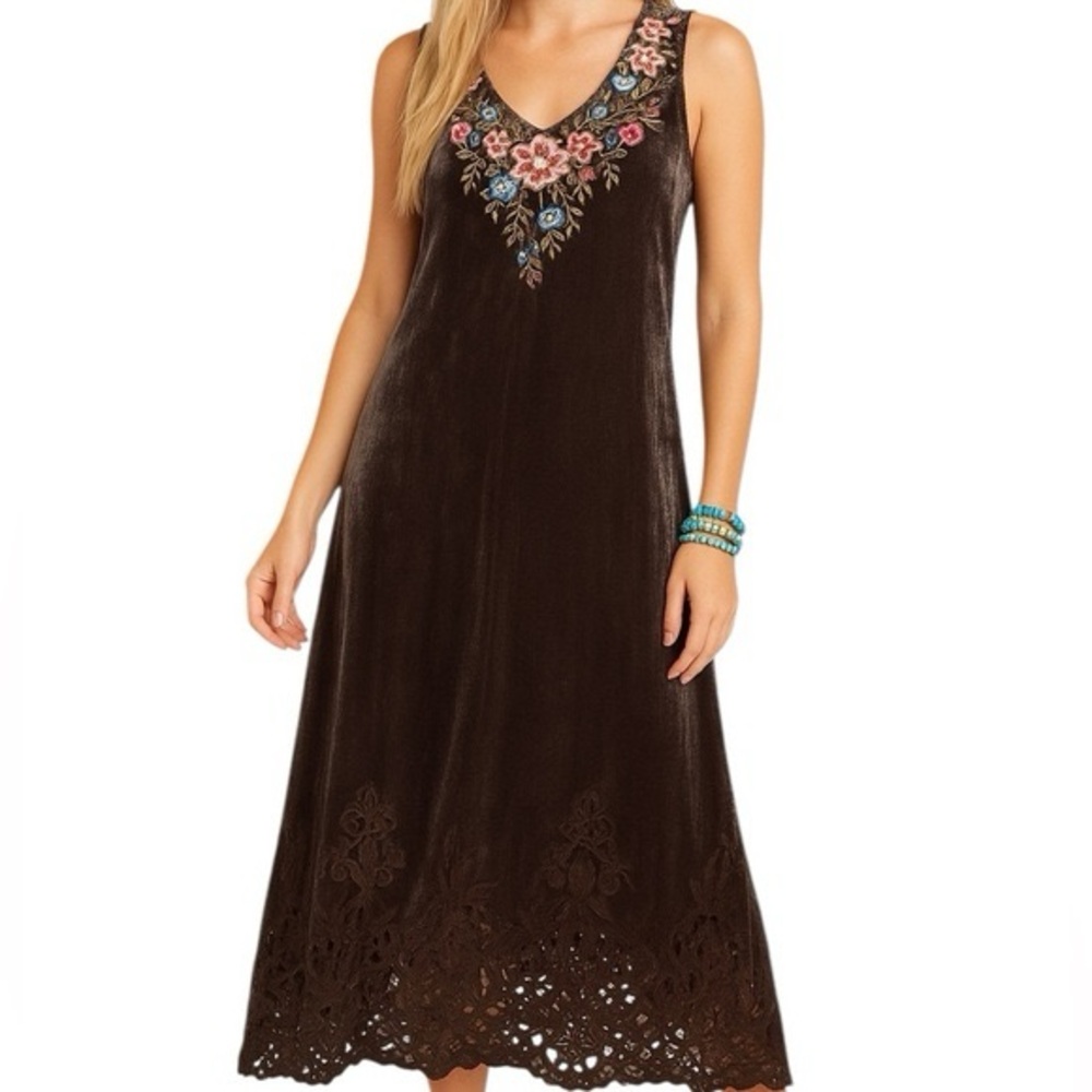 Johnny Was Velvet Embroidered Sleeveless V Neck Maxi Dress Small